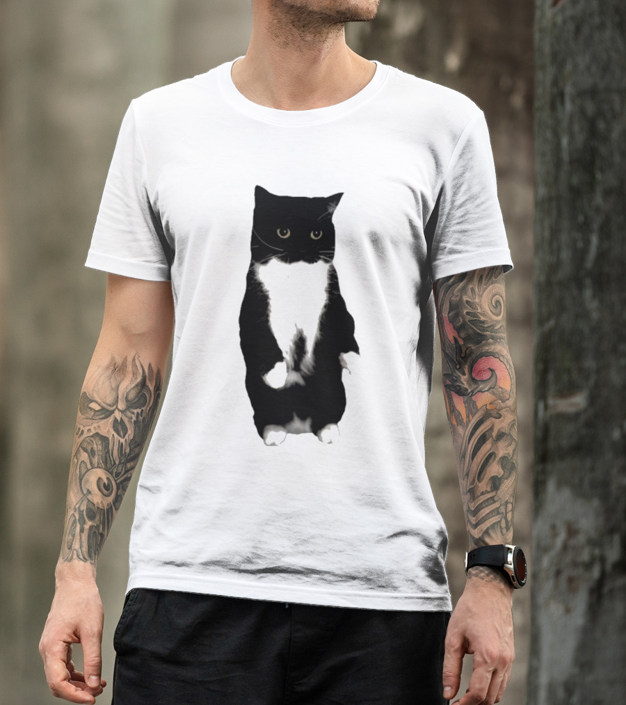 Unicouniuni Cat Playful Tuxedo T-Shirt