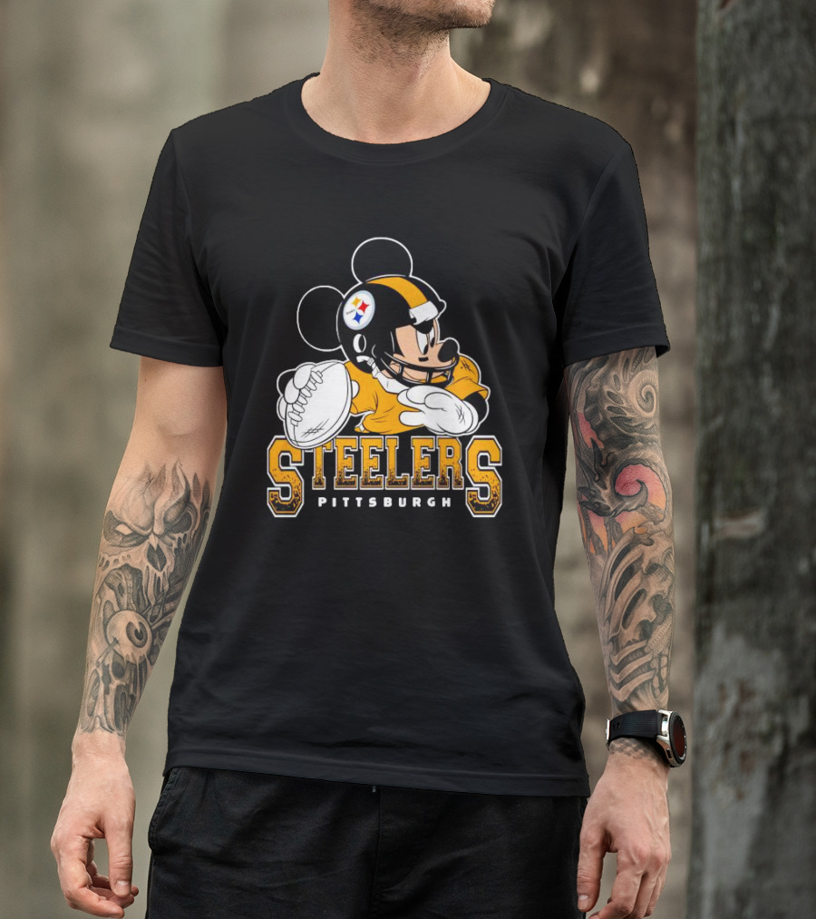 Pittsburgh Steelers Mickey Mouse NFL Football Quarterback T-Shirt