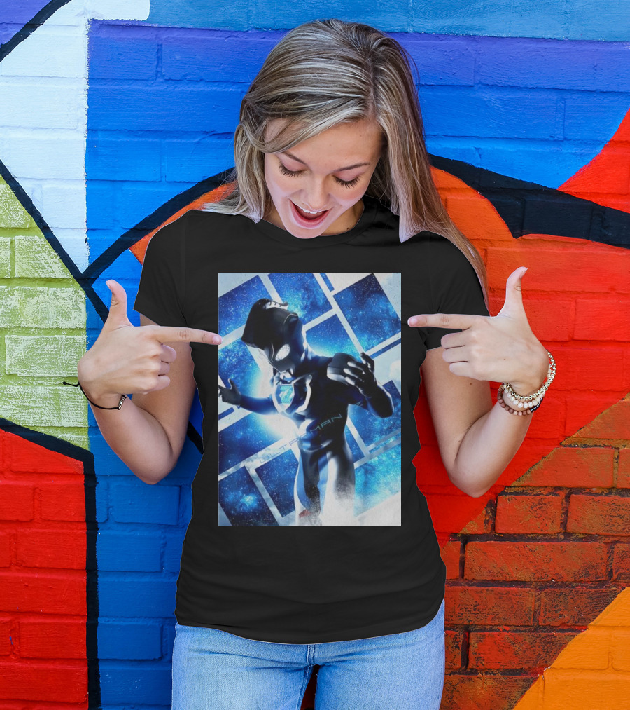 Ultraman Cosmic New Generation Heroic Transformation T-Shirt
