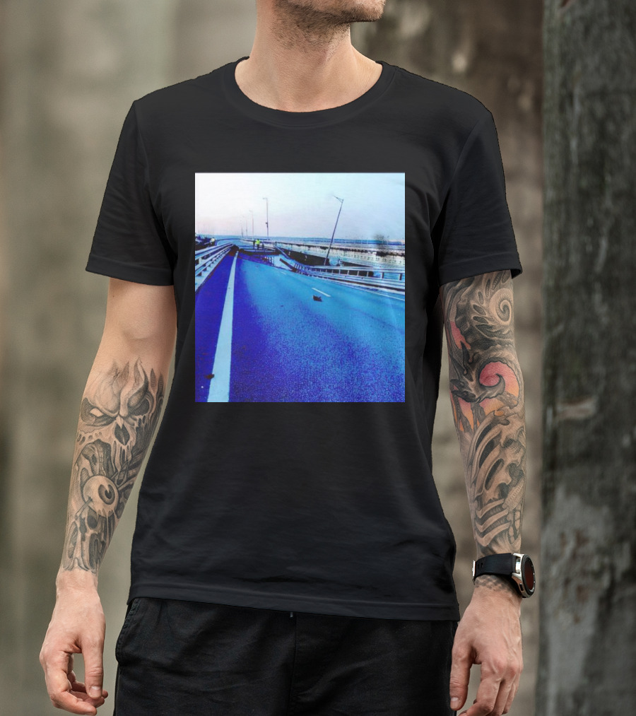Crimean Kerch Bridge Partial Collapse Scene T-Shirt