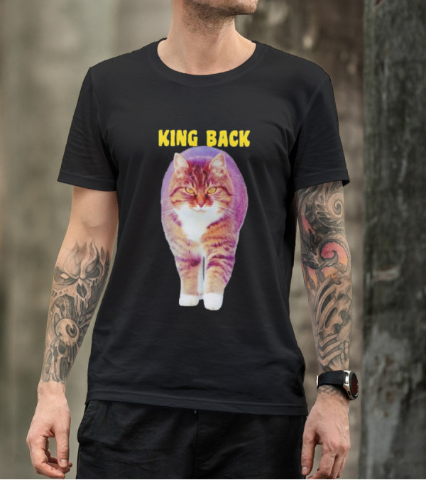 KING BACK Cat Image T-Shirt