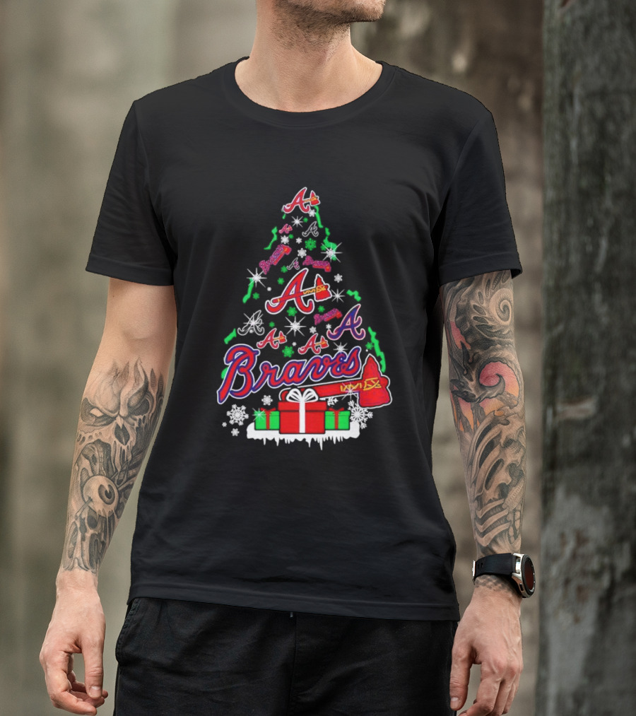 Christmas Tree Atlanta Braves Bravesword Santa Hat Baseball Snowflakes T-Shirt
