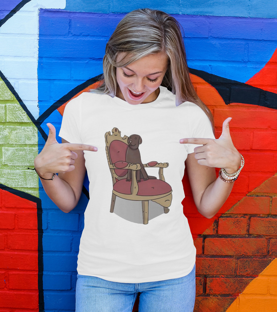 Win The Dog On Royal Throne Chair T-Shirt