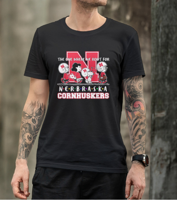 The One Where We Root For Nebraska Cornhuskers Peanuts Characters Football Helmets T-Shirt