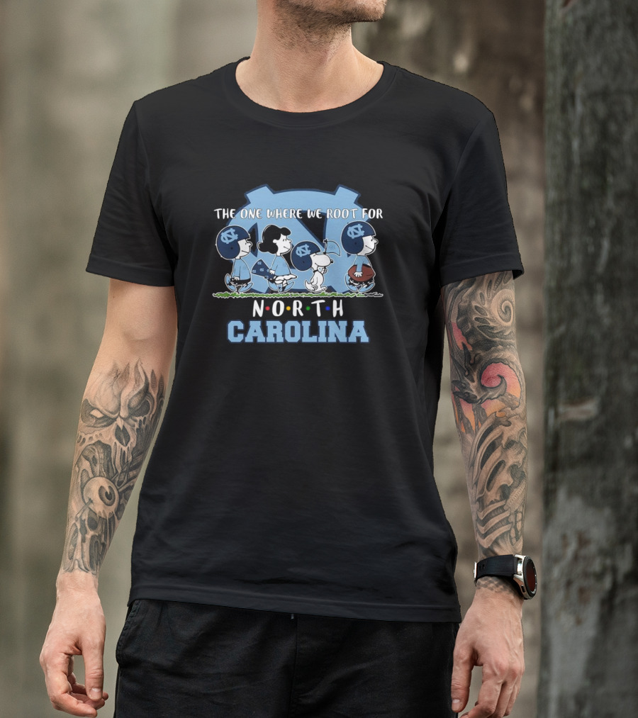 Peanuts Characters Rooting For North Carolina Tar Heels With UNC Helmets T-Shirt