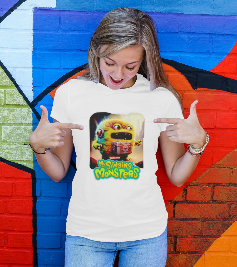 My Singing Monsters Colorful Furry Creature With Camera T-Shirt