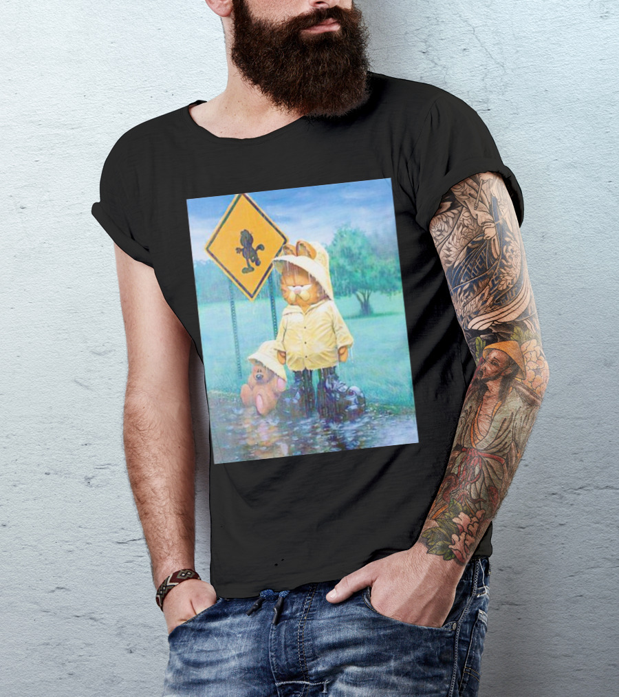 Garfield Rainy Day Yellow Jacket Relaxation T-Shirt