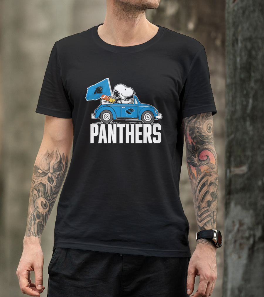 Snoopy And Woodstock Driving Car Panthers Flag T-Shirt