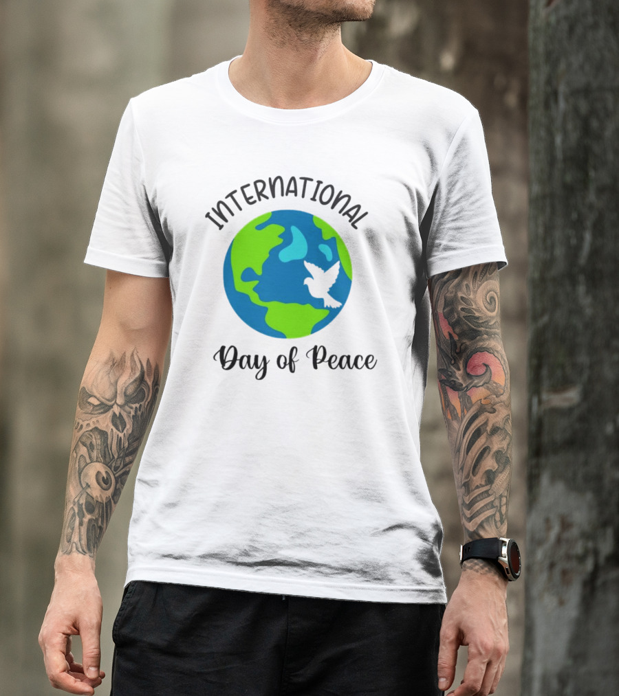 International Day Of Peace Earth With Dove T-Shirt