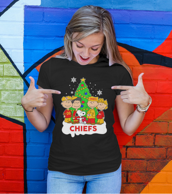 Peanuts Characters Chiefs Christmas Tree T-Shirt