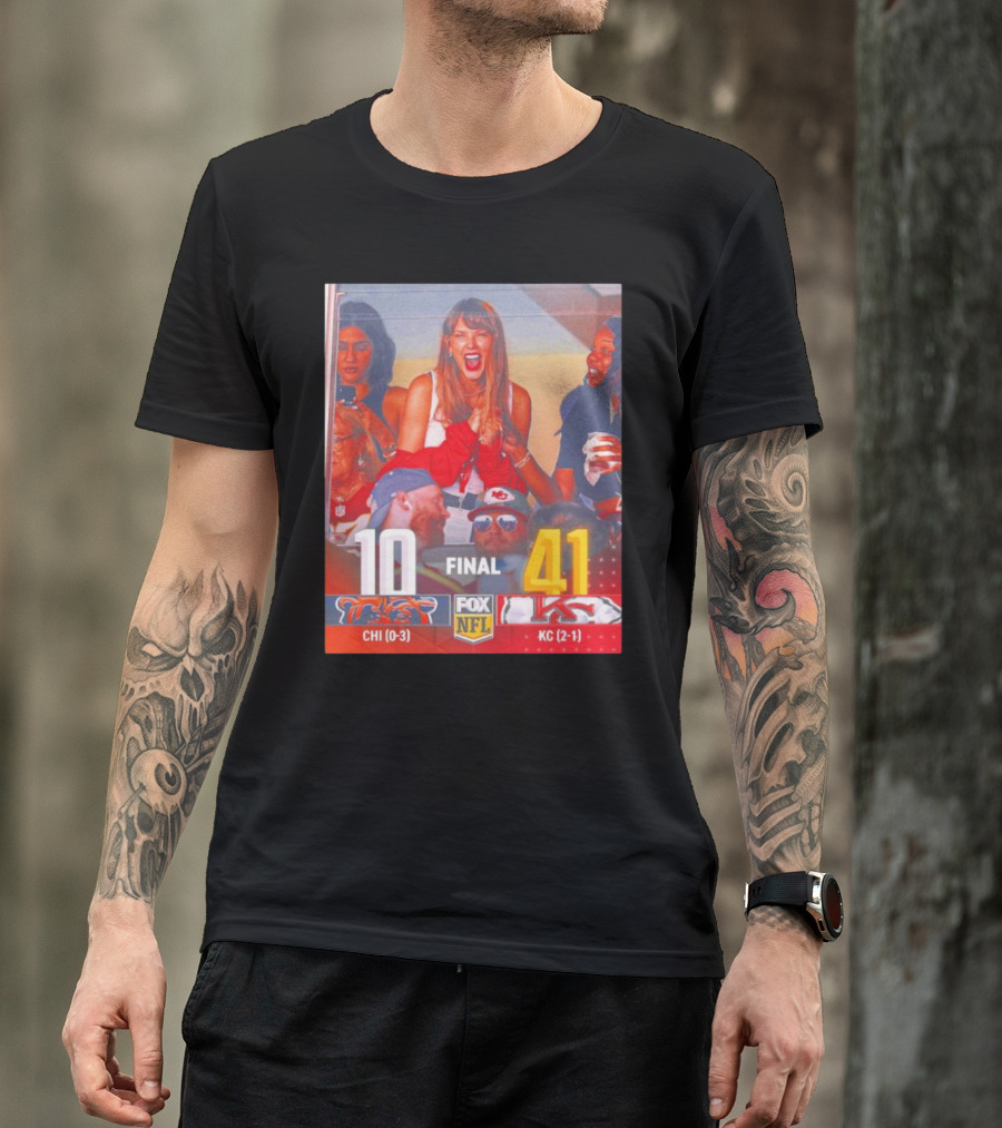 Taylor's Excitement In Travis Kelce Suite At Kansas City Chiefs Game Victory Over Chicago T-Shirt