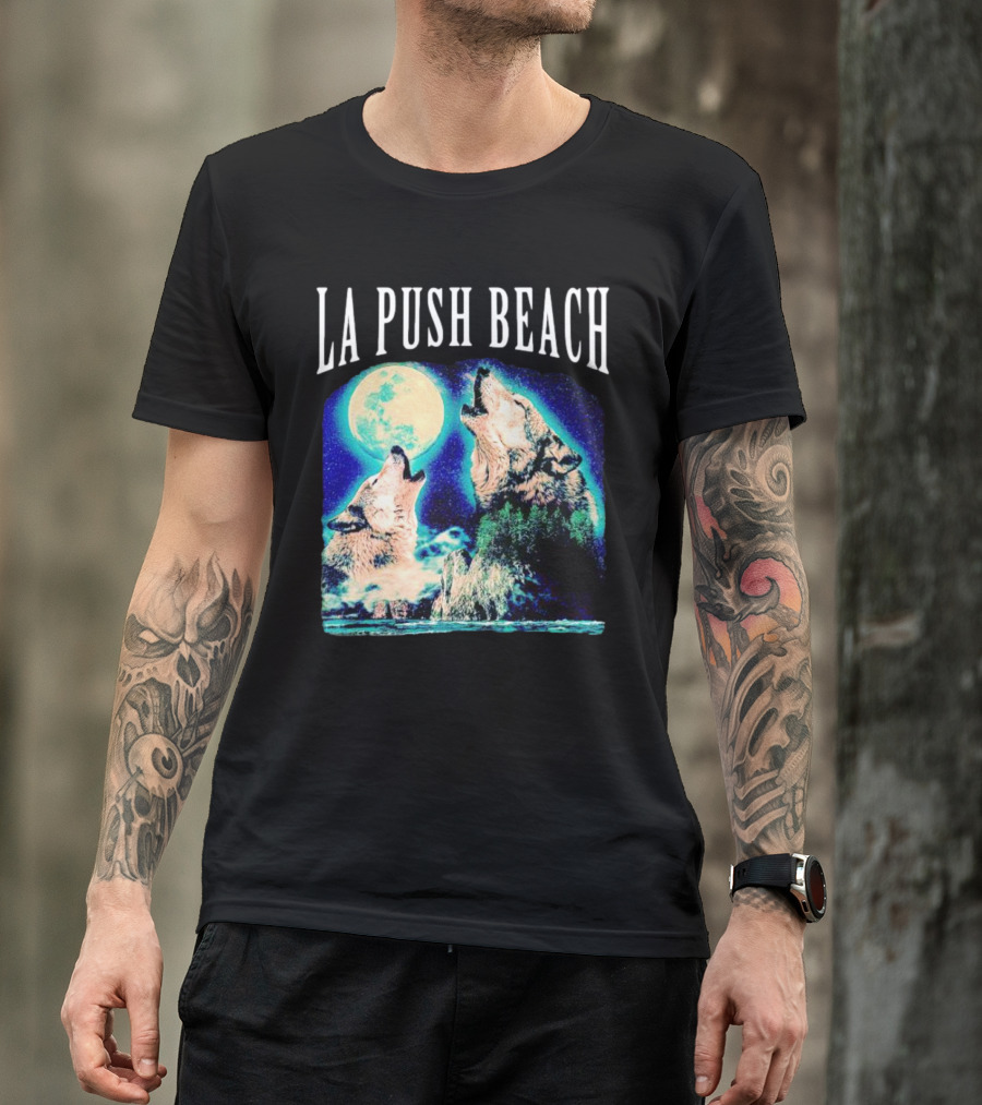 La Push Beach Wolves Howling At Full Moon T-Shirt