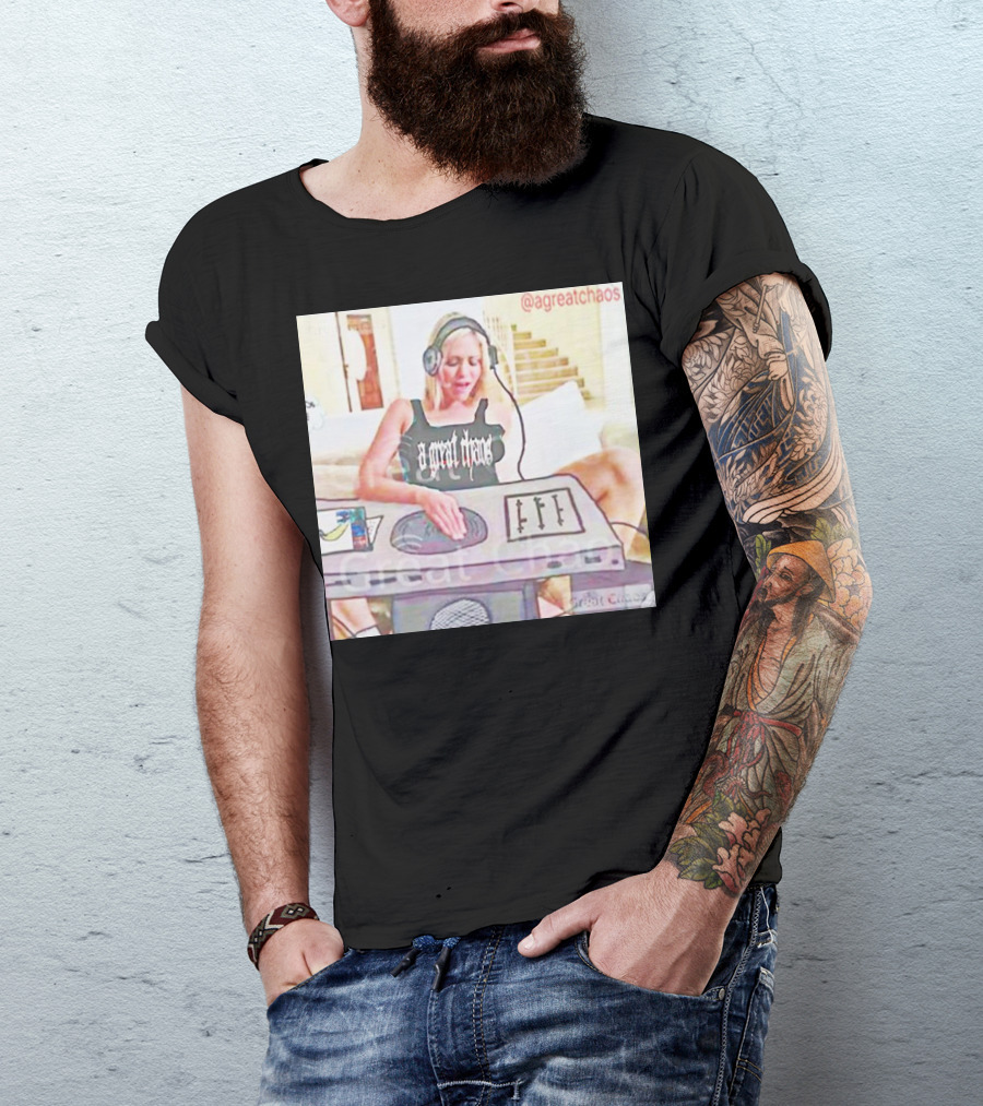 A Great Chaos Ken Carson DJing With Headphones And Mixing Table T-Shirt