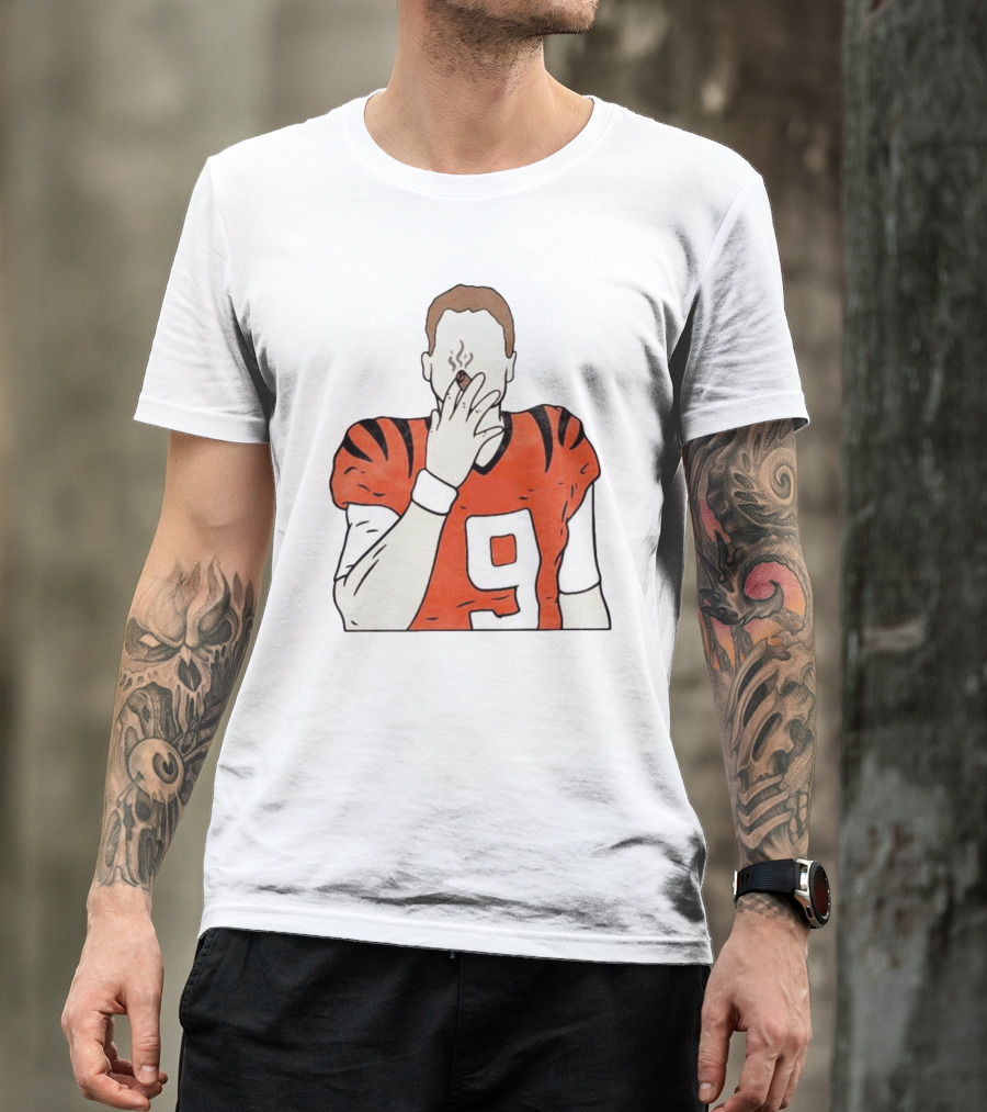 Joe Burrow Smokes Cigar Cincinnati Bengals Number 9 Jersey T-Shirt
