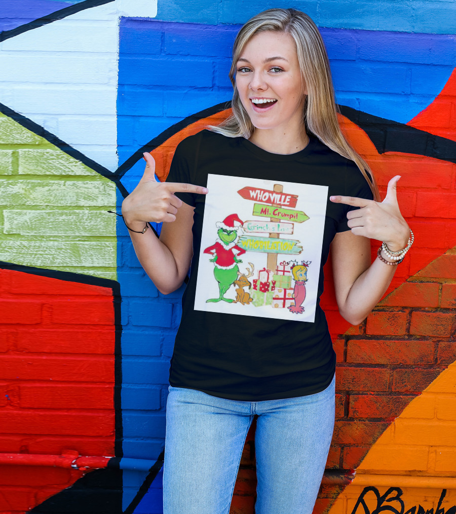 Whoville Mt. Crumpit Grinch’s Lair Whobilation Christmas Scene With Grinch And Max T-Shirt