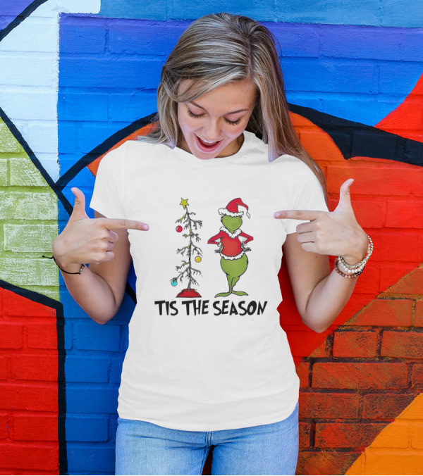 Grinch Tis The Season With Charlie Brown Christmas Tree T-Shirt