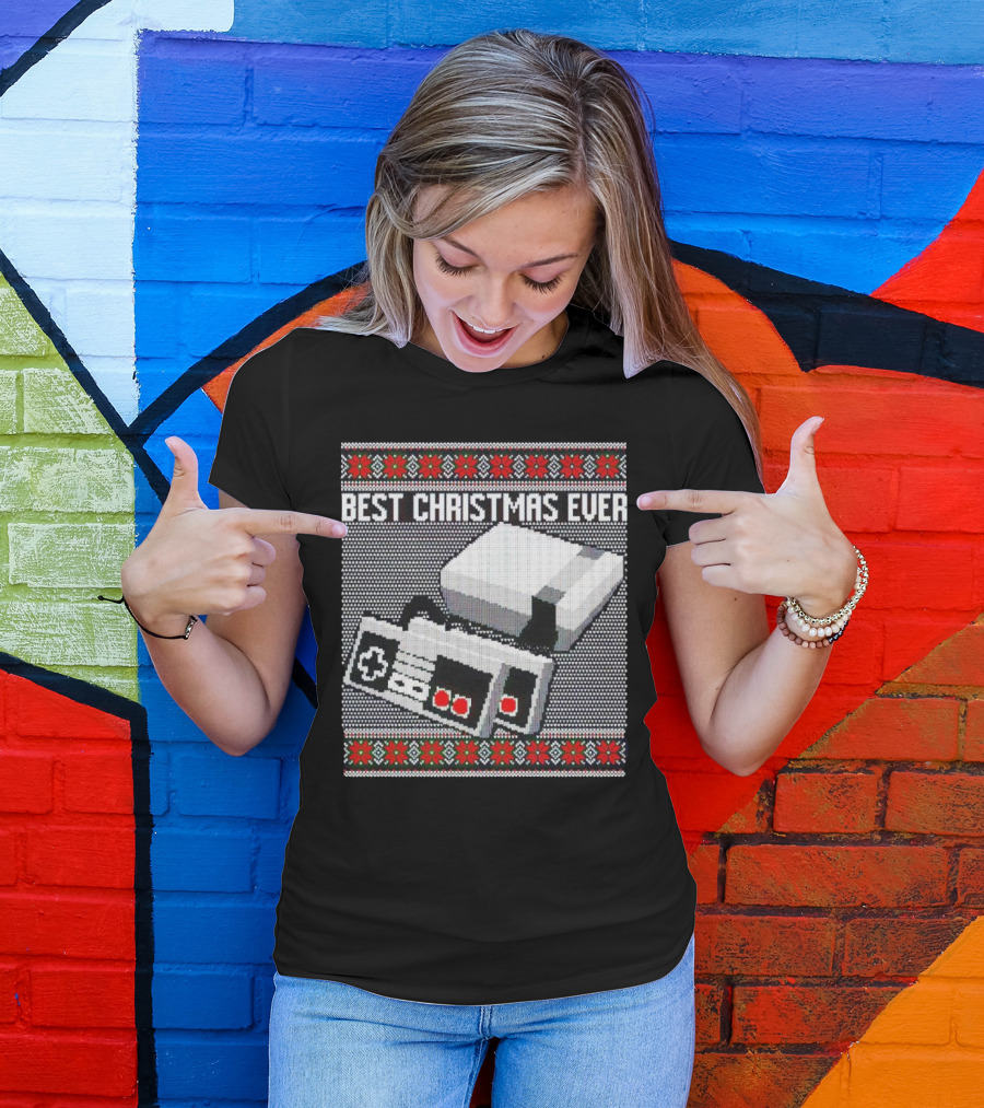 Nintendo NES Console Pixel Art Best Christmas Ever Retro Gaming Holiday T-Shirt