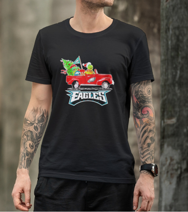 Grinch Dog Driving Red Truck Philadelphia Eagles Christmas Tree T-Shirt