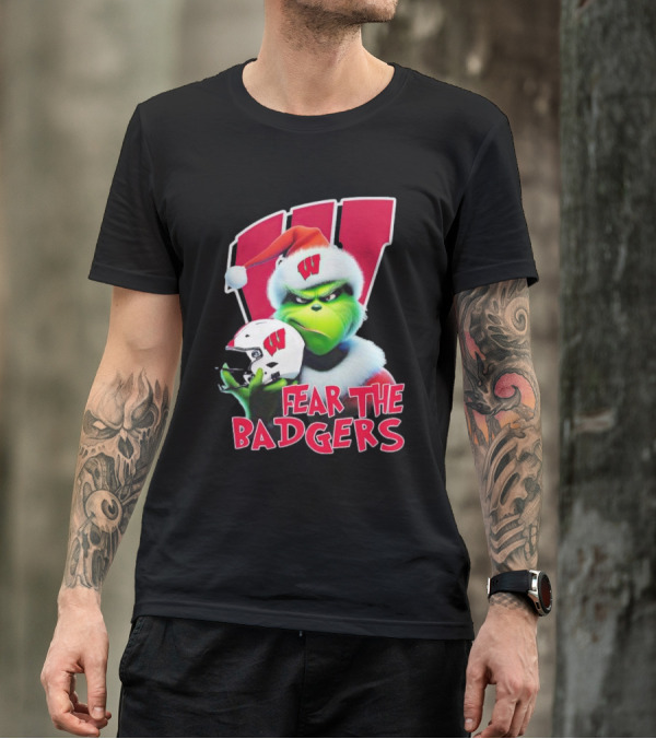 Grinch Fear The Badgers Wisconsin Christmas Football T-Shirt
