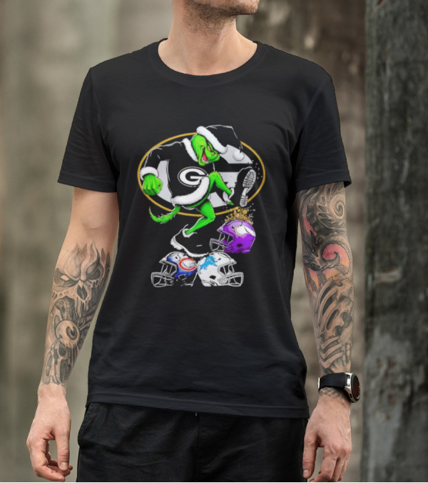 Green Bay Packers Grinch Santa Stepping On NFL Helmets Funny Christmas T-Shirt