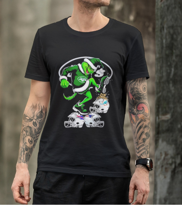 New York Jets Grinch Santa Stomping NFL Helmets Funny Christmas T-Shirt