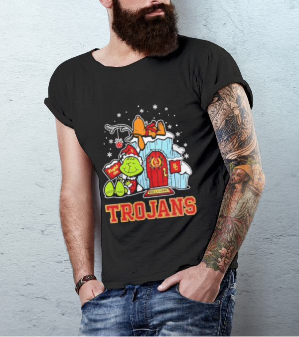 Peanuts USC Trojans Grinch Snoopy Christmas Fight On Welcome T-Shirt