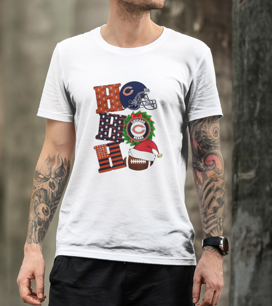 Chicago Bears Ho Ho Ho Merry Christmas Football Helmet Wreath Santa Hat T-Shirt