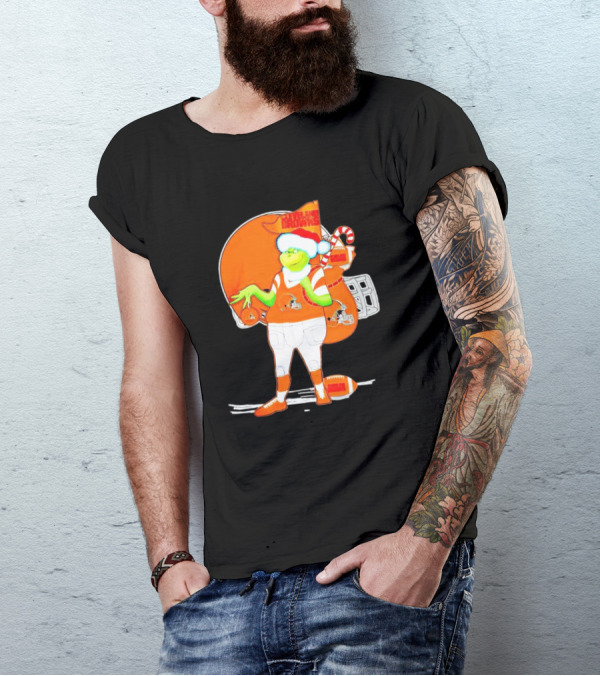 Cleveland Browns Christmas Santa Grinch Football T-Shirt
