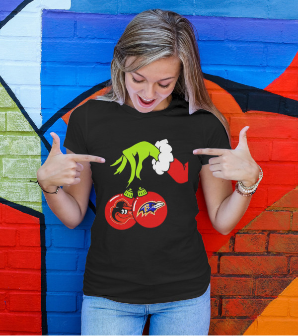 Grinch Hand Holding Baltimore Ravens And Orioles Christmas Ornaments T-Shirt