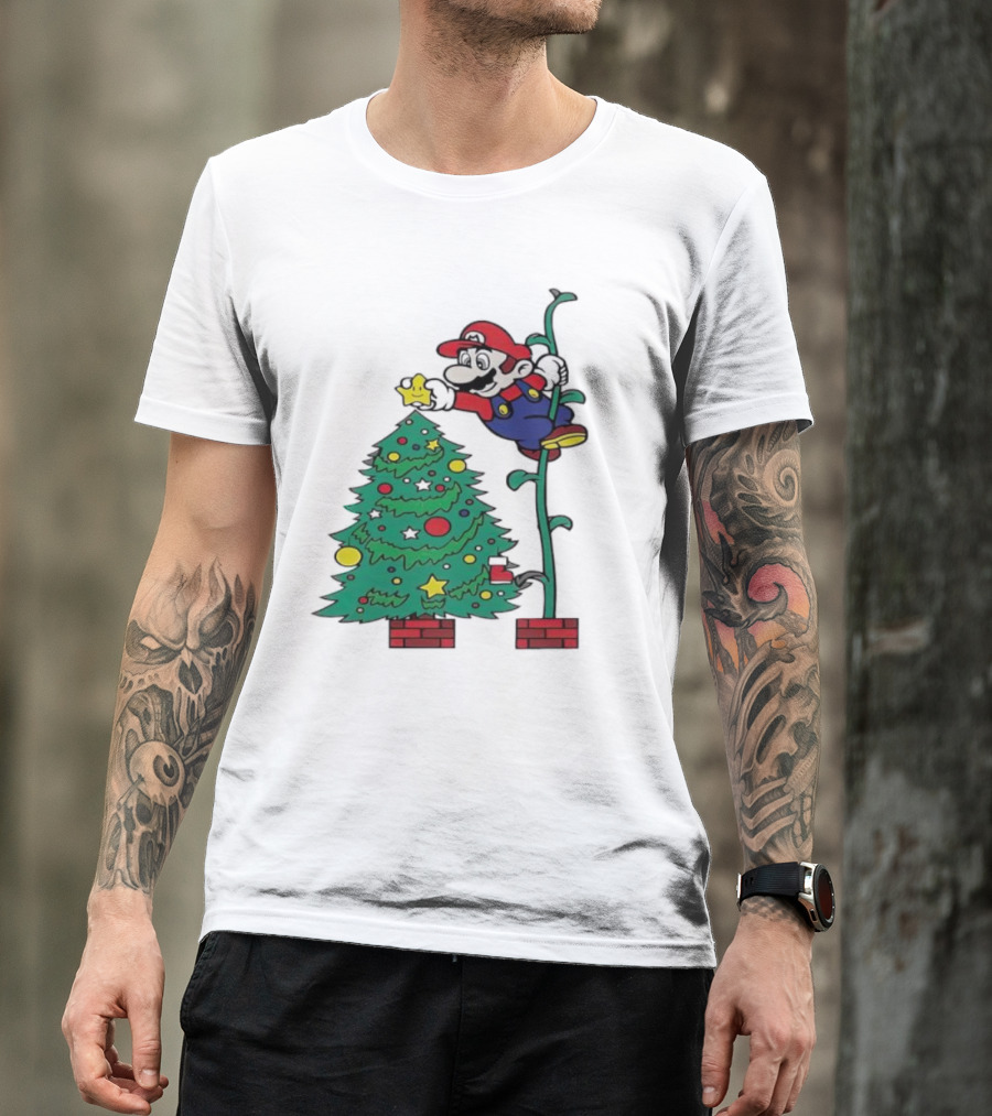 Super Mario Decorating Christmas Tree With Power-Up Star And Brick Blocks T-Shirt