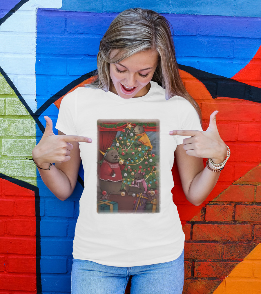 Tazz Talks Christmas Tree Celebrations With Adorable Bear Family Holiday Scene T-Shirt