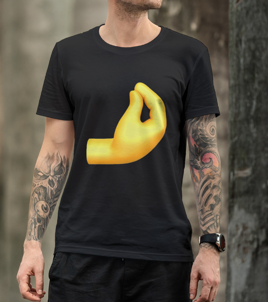 Tommy DeVito Che Vuoi Italian Hand Gesture Emoji T-Shirt