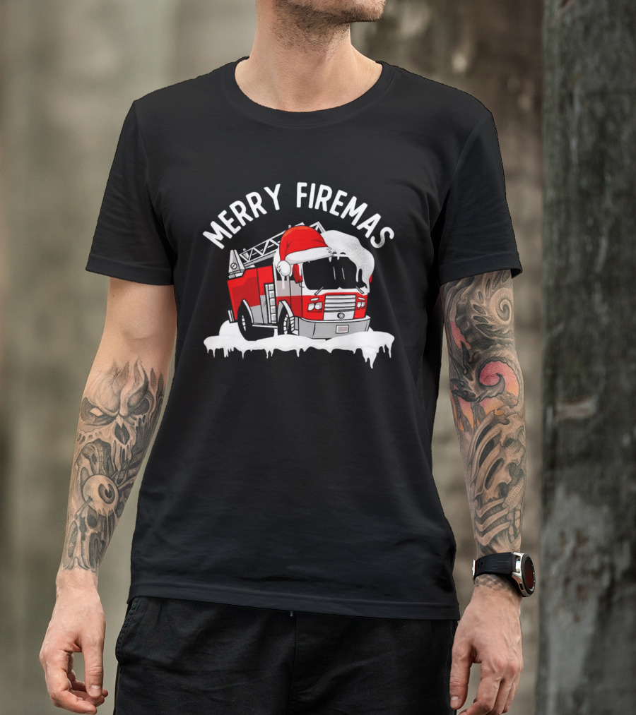 Merry Firemas Fire Truck Santa Hat Christmas T-Shirt