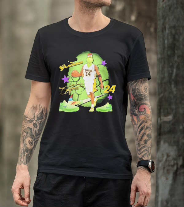 Lakers 24 Grinchmas Kobe Bryant Sneakers T-Shirt