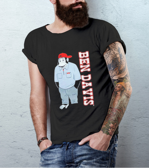 BEN DAVIS Monkey In Red Cap And Workwear T-Shirt
