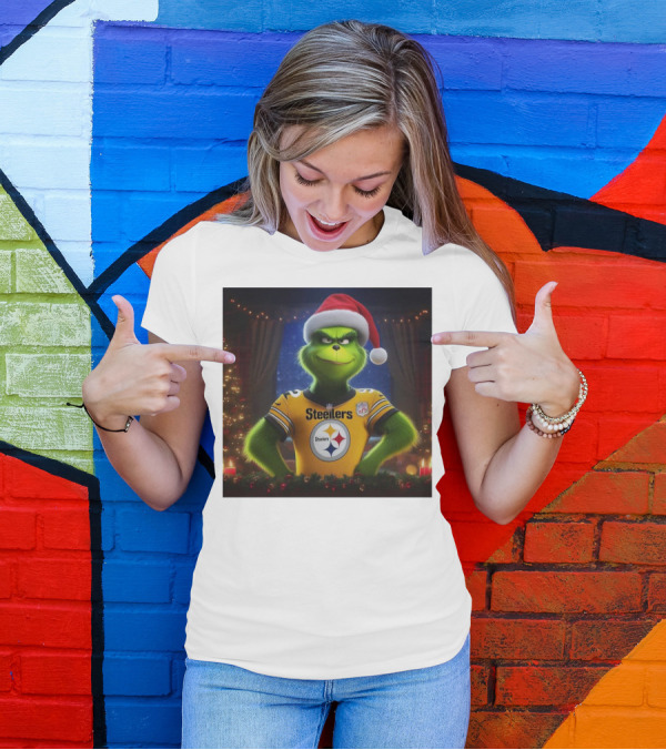 Grinch Steelers Christmas NFL Festive Scene T-Shirt