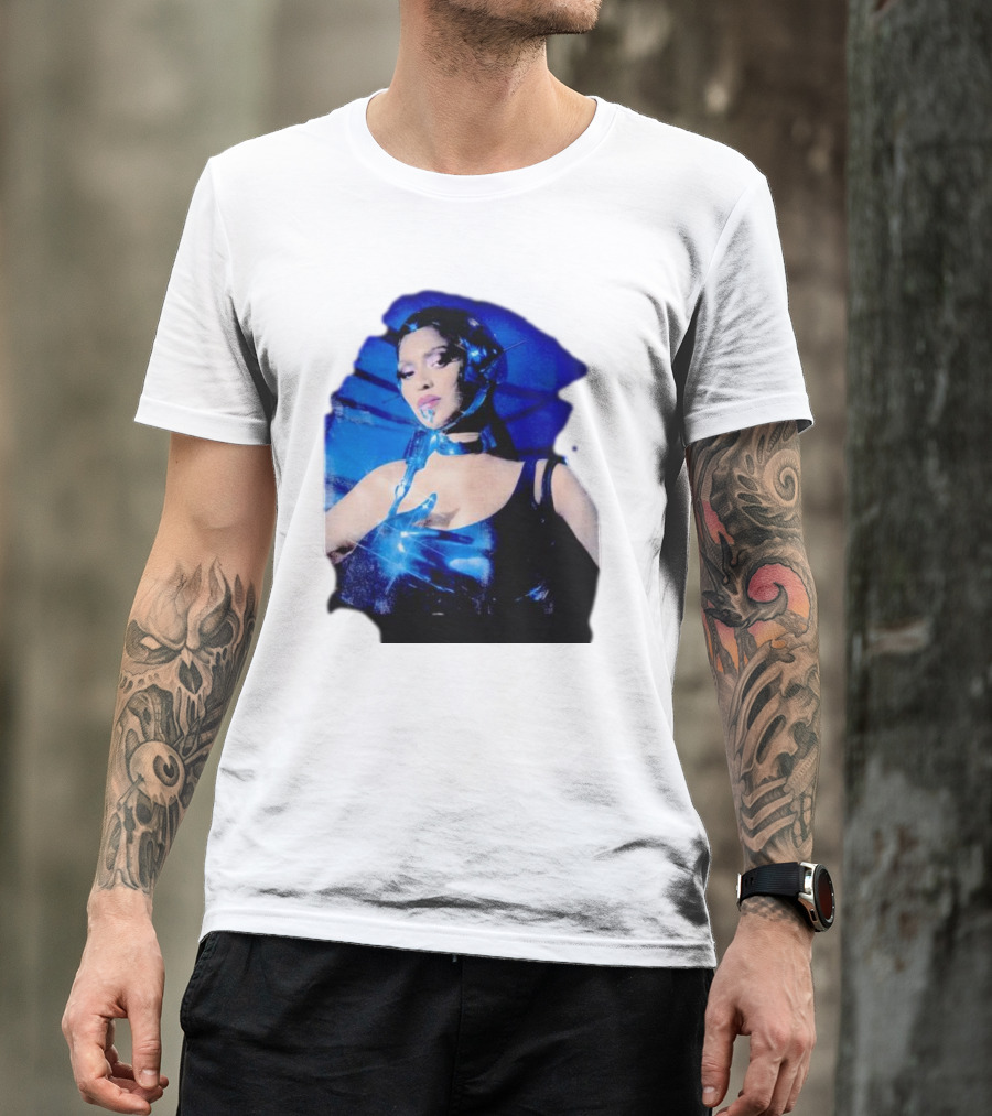Robo Beyonce Futuristic Cyborg Aesthetic T-Shirt