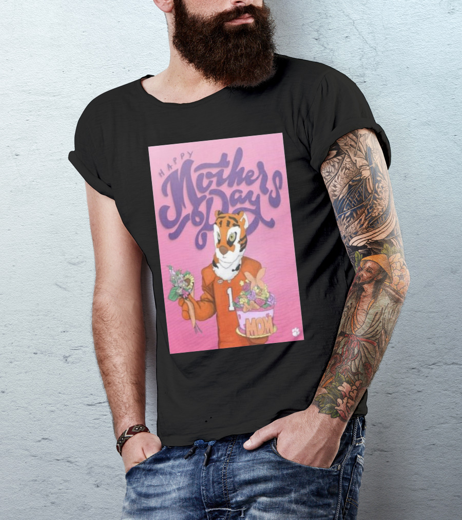 Clemson Tigers Mother's Day Celebration With Bouquet And Mom Cake T-Shirt