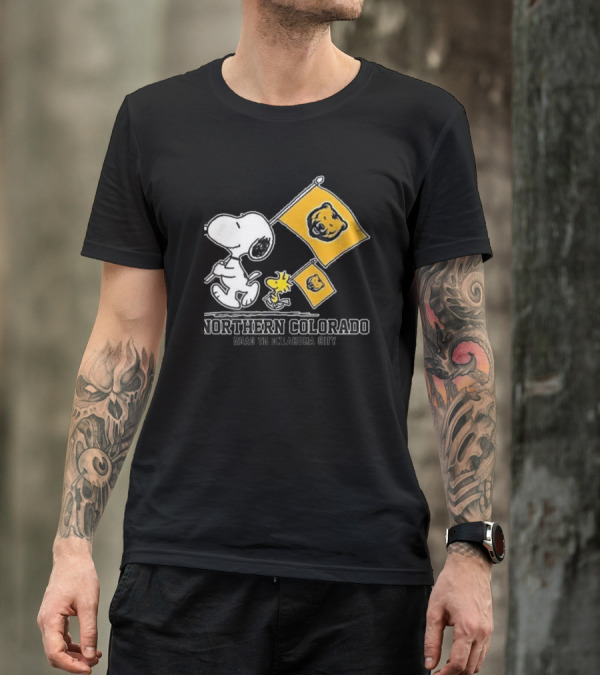 Snoopy Northern Colorado Bears Road To Oklahoma City Flags T-Shirt