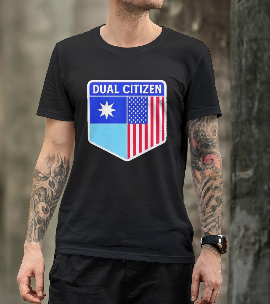 Dual Citizen Of Minnesota And USA Flag Badge T-Shirt