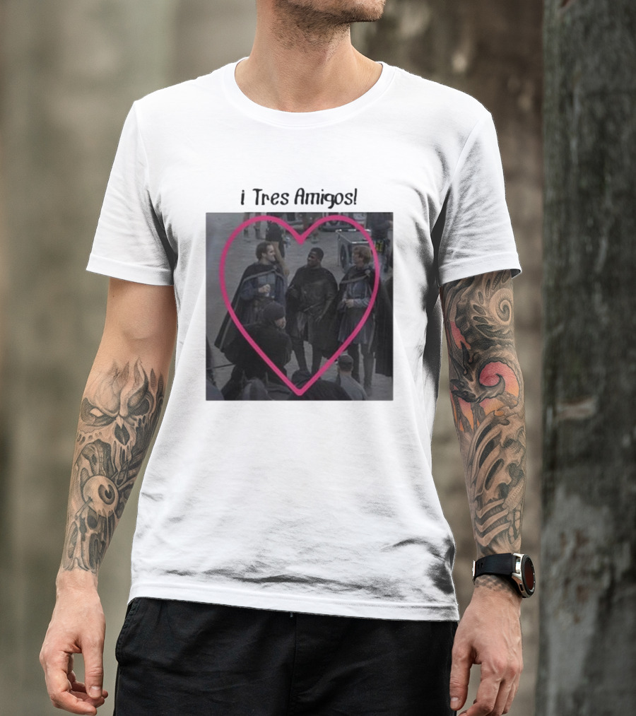 Martyn Reyne I Tres Amigos Aegon’s Friends Heart Scene T-Shirt
