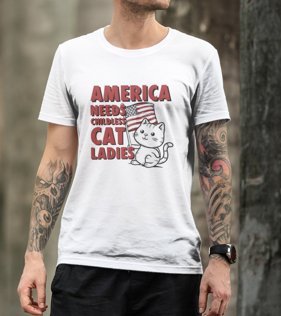 America Needs Childless Cat Ladies Cat With American Flag T-Shirt
