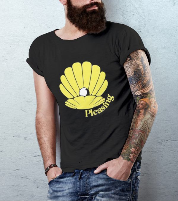 Pleasing Clam Yellow Shell With Pearl T-Shirt
