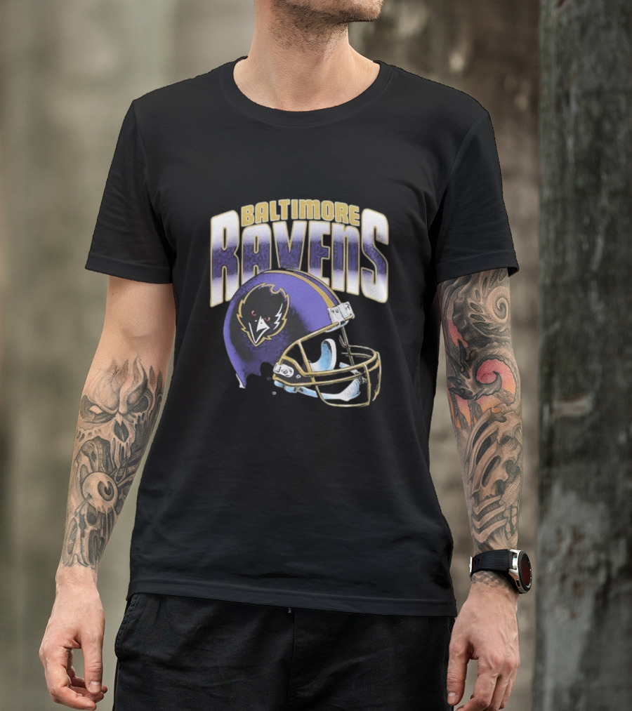 Baltimore Ravens Gradient Helmet Logo Football Gear T-Shirt