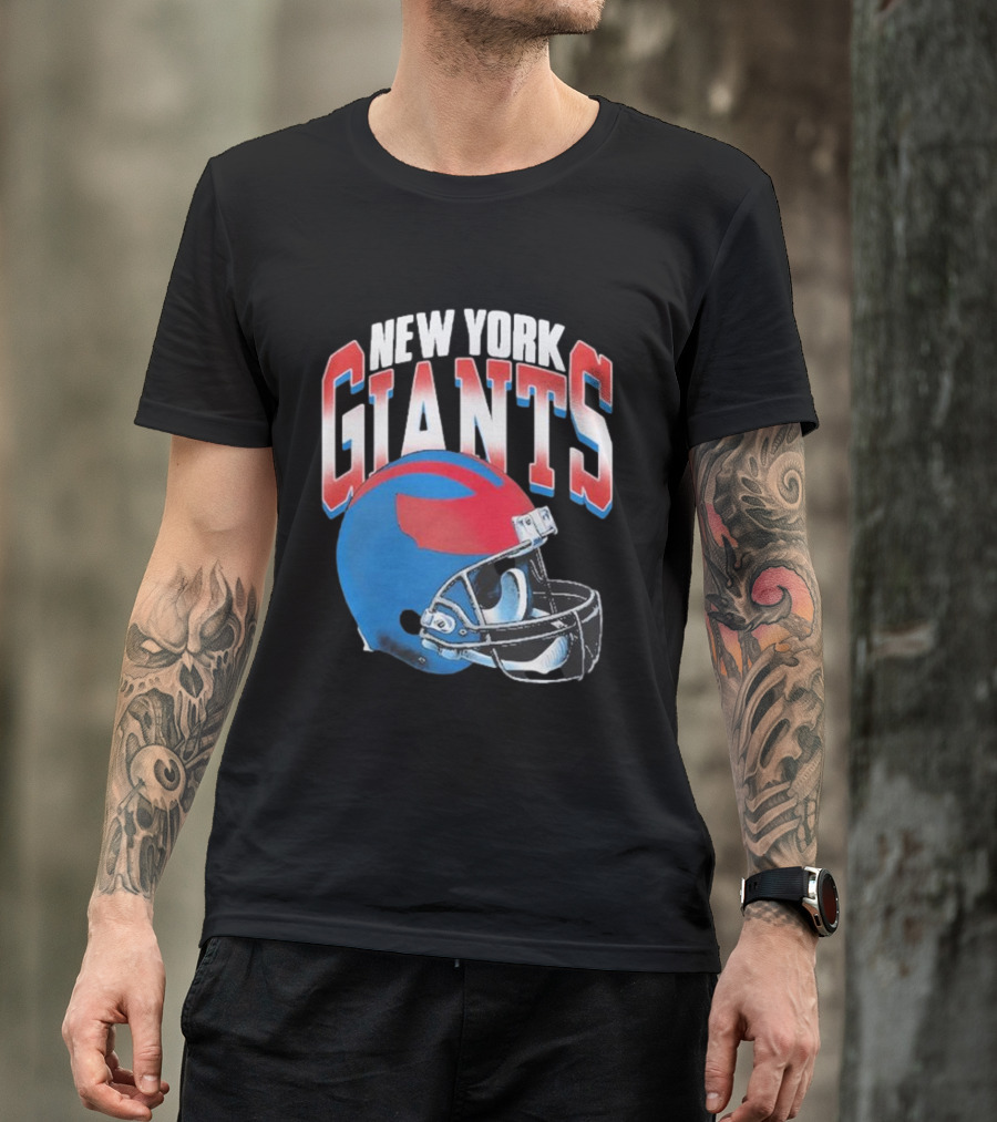 NEW YORK GIANTS GRADIENT HELMET BLUE RED T-Shirt