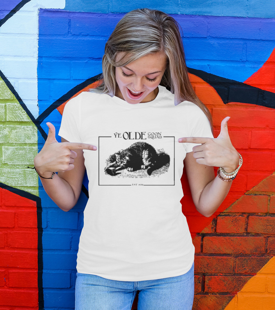 Ye Olde Goon Squad Est 2011 The Yogscast Cat T-Shirt