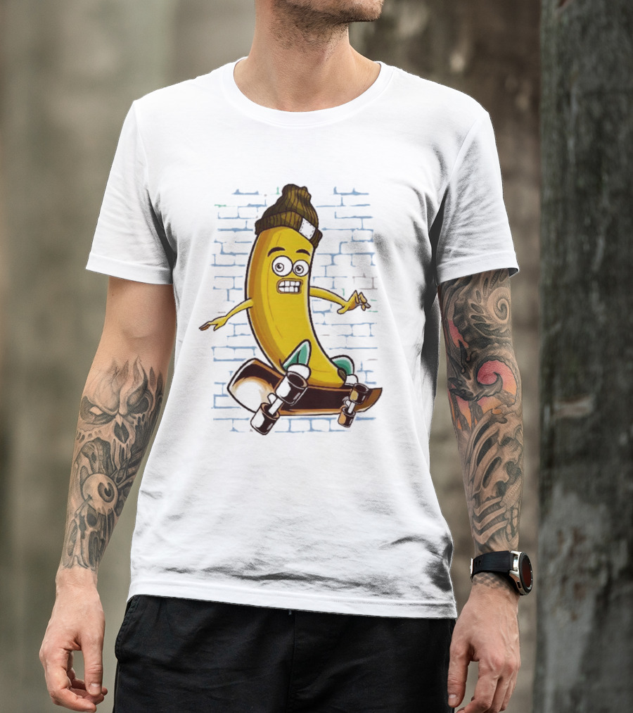 Inktastic Skateboarding Banana Beanie Graffiti Style Skateboard Rider T-Shirt