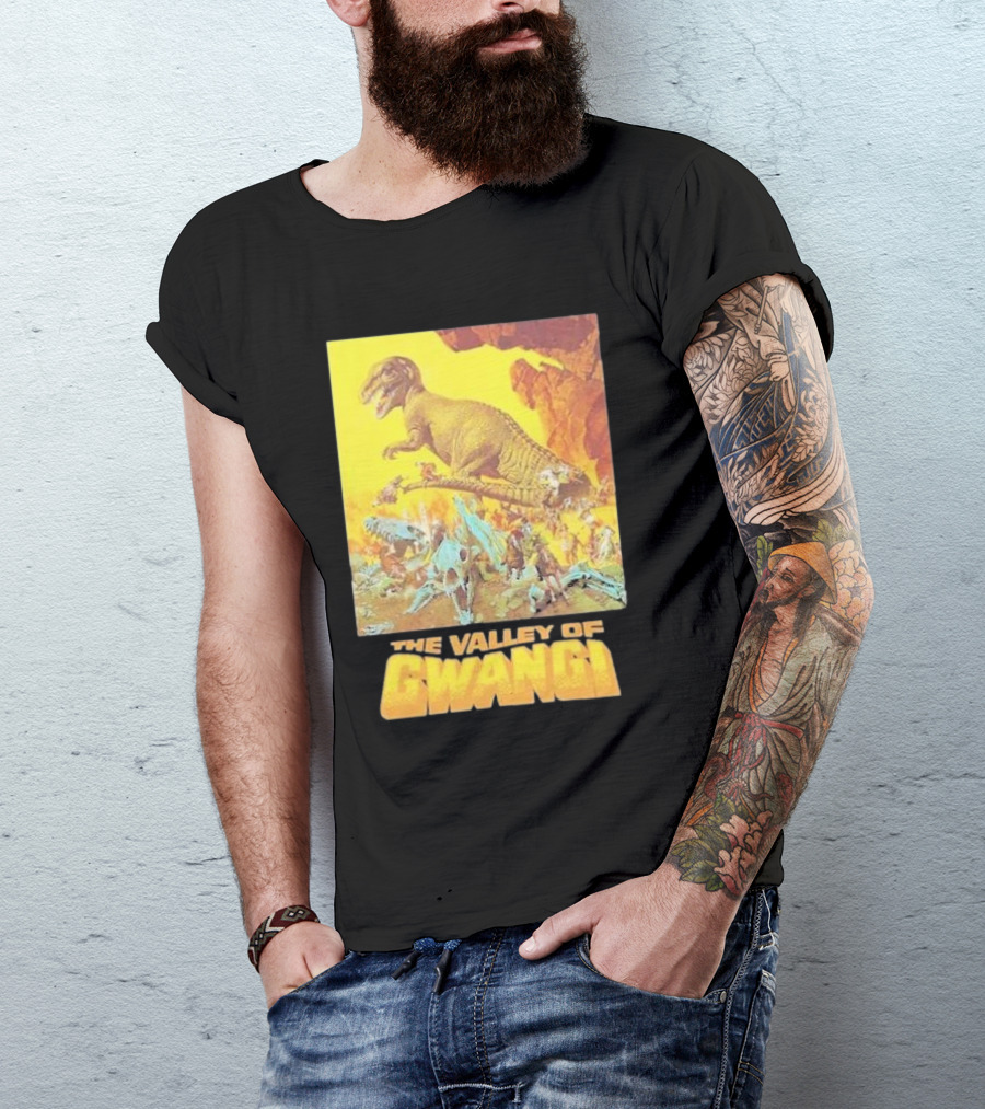 The Valley Of Gwangi Dinosaur Adventure Scene T-Shirt