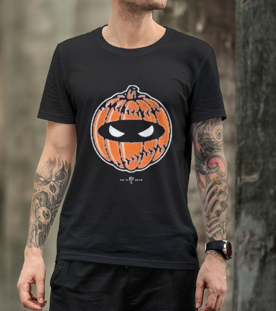Pitching Ninja Playoff Pumpkin Jack-O'-Lantern Eyes T-Shirt