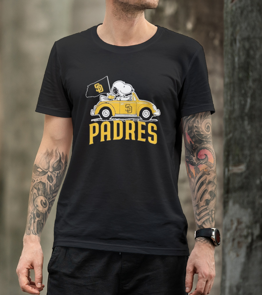 Snoopy San Diego Padres Car Flag Baseball Mascot T-Shirt